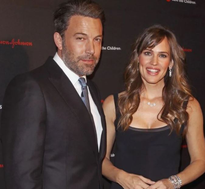  Jennifer Garner and Ben Affleck's child Fin is seen in masculine style after debuting new name 6