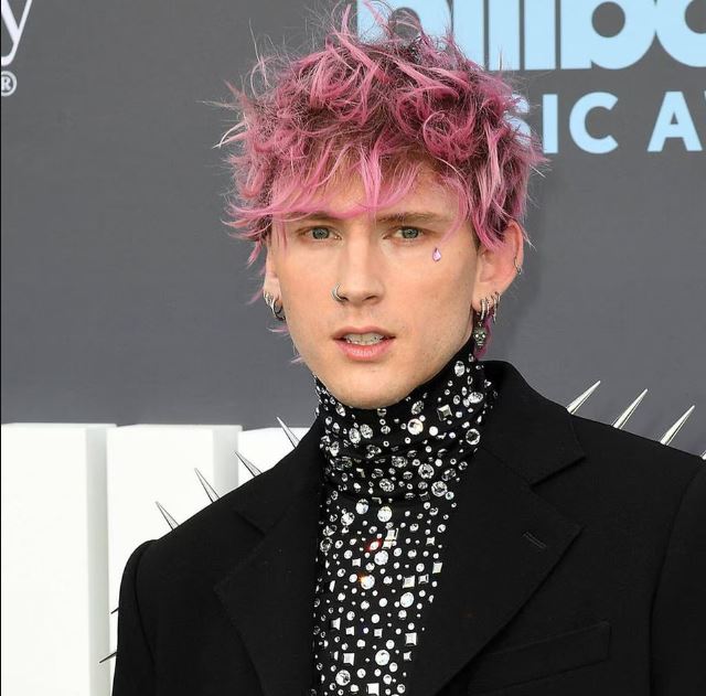 Machine Gun Kelly speaks out after being 'banned' from Coachella 7