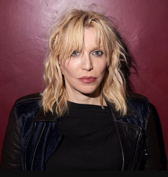 Courtney Love claims Taylor Swift 'is not important' and 'not interesting as an artist' 1