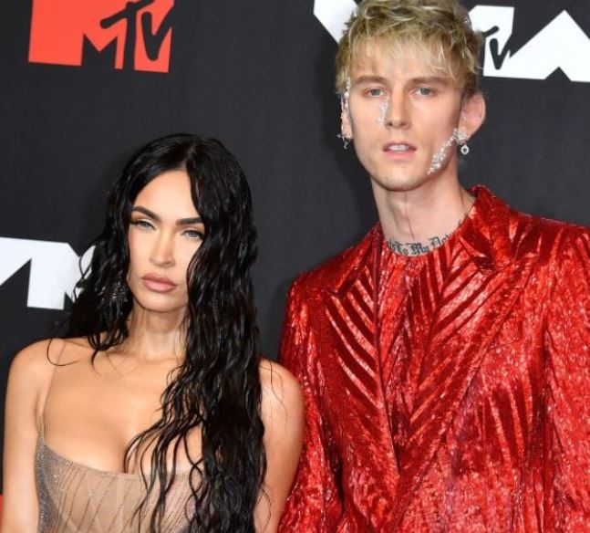 Machine Gun Kelly speaks out after Megan Fox admits their engagement has ended 5