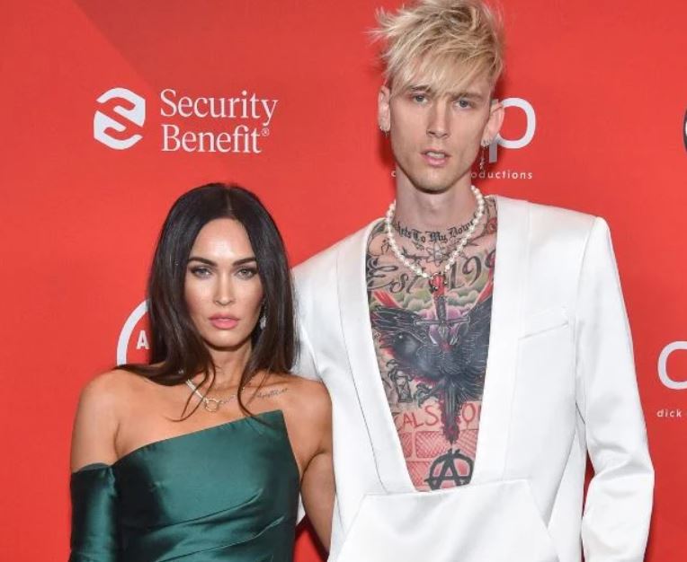 Machine Gun Kelly speaks out after Megan Fox admits their engagement has ended 3