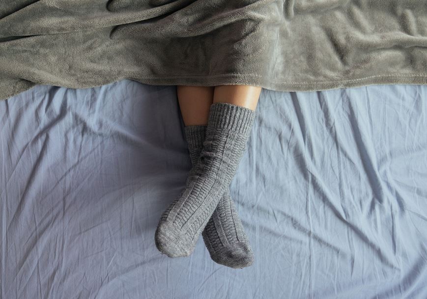 Why do Japanese people wear socks when they sleep 2