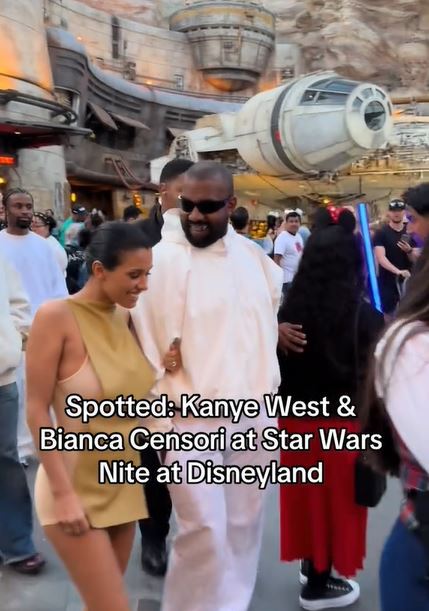 Disneyland criticized after allowing Kanye West's Wife, Bianca Censori to go barefoot at the theme park 6