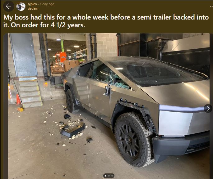 Cybertruck significantly damaged, shocking viewers. Image Credits: r/pics/Reddit