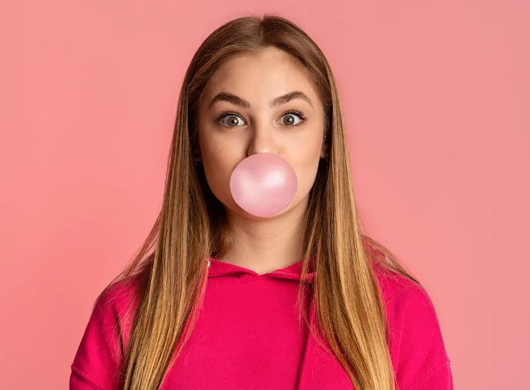 People are just learning what chewing gum is actually made from 4