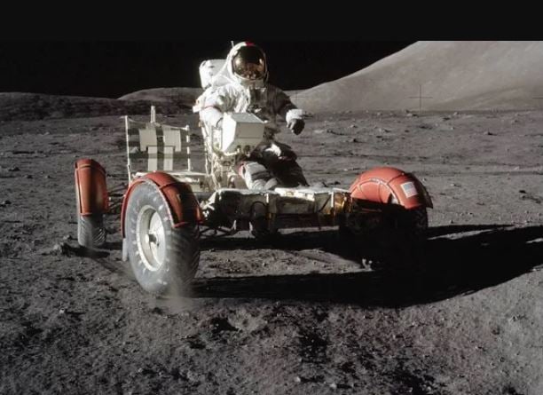Astronaut explains why no human has visited the moon in the last 50 years 5