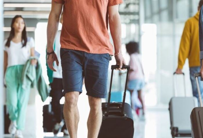 Flight attendants reveal reasons why you should never wear shorts on a plane this summer 4