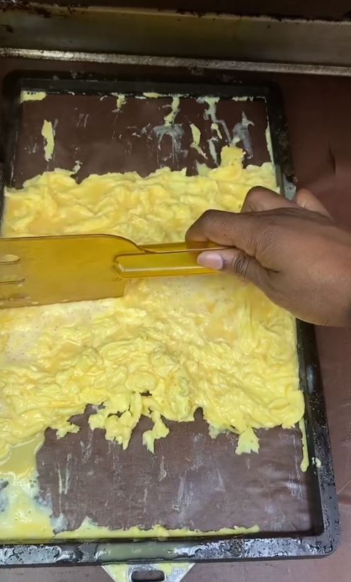 TikToker Yaniii's video depicting the preparation of scrambled eggs gained attention. Image Credits: @kallme.yaniii/Tiktok