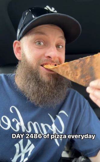 Man who 'eaten pizza every day for six years' reveals incredible health 3