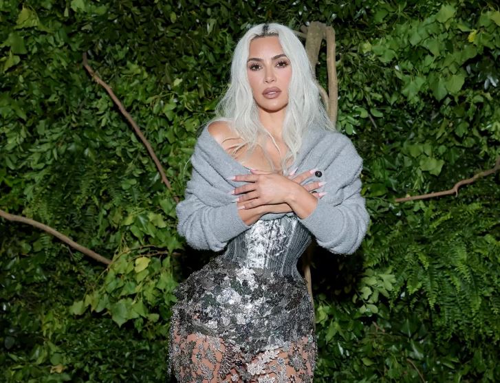 Kim Kardashian's 'unhealthy' Met Gala Dress raises concerns about her health 4