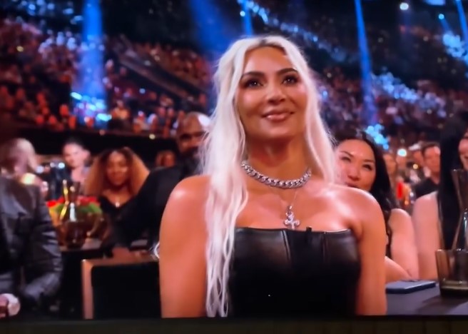 Kim Kardashian reacts after Tom Brady referenced Ye while Netflix roat 4