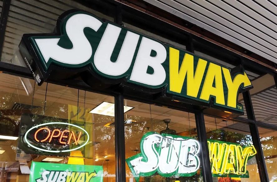 Despite claims of freshness, consumers are unimpressed with Subway's preparation methods. Image Credits: Getty