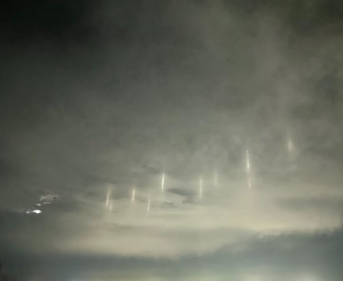 Nine pillars of light captured in the night sky spark concerns of alien abduction 2