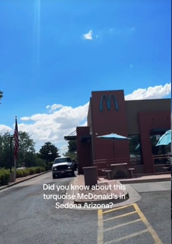 People are just realizing why McDonald's restaurant has turquoise arches 3