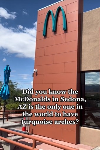 People are just realizing why McDonald's restaurant has turquoise arches 2