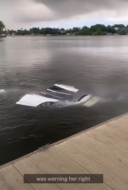 Tesla Model X catches fire after being fully submerged in unexpected accident 5