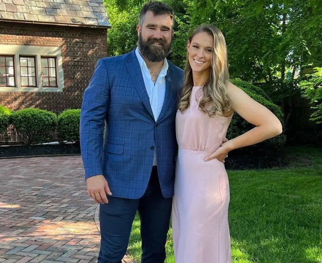 Kylie Kelce sparks debate after altercation with 'drunk' fan who harassed her date night  1