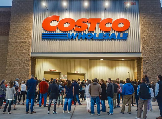 Tiff's Instacart solution offers hassle-free shopping at Costco and Sam's Club. Image Credits: Getty