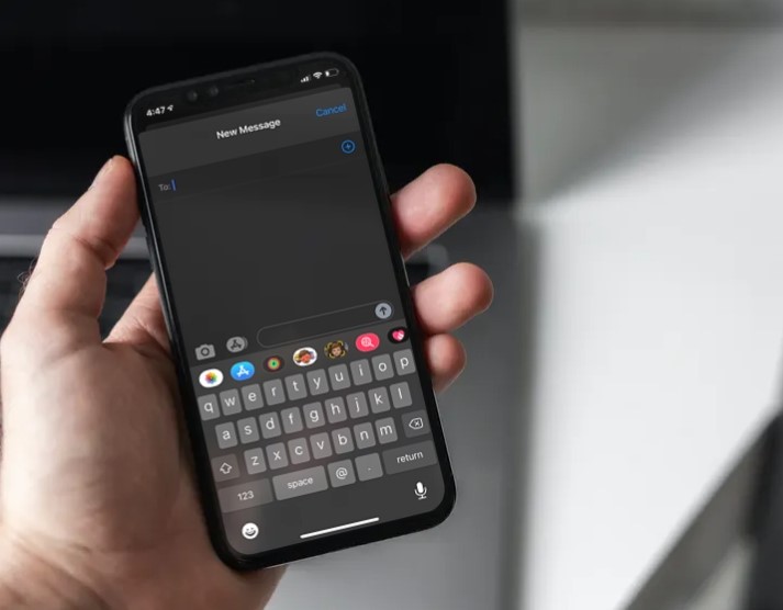 Iphone user reveals the hidden keyboard button that no one's used, making everything easier 5