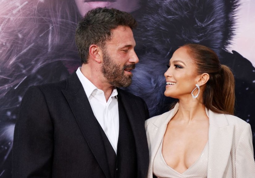 Ben Affleck spotted in 'four hour meeting' with Jennifer Lopez at $60M marital home amid rumored divorce 4