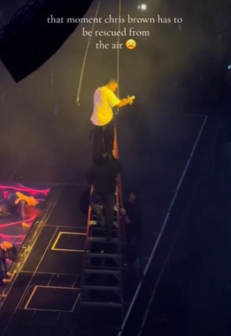 Chris Brown got stuck midair during his New Jersey concert, leaving viewers stunned. Image Credits: @terriem89/Tiktok