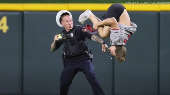 The incident gained viral attention on social media. Image Credits: Twitter