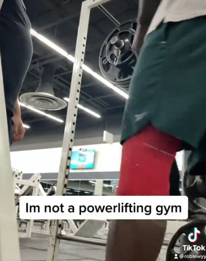 Man gets kicked out of gym for being too strong 2