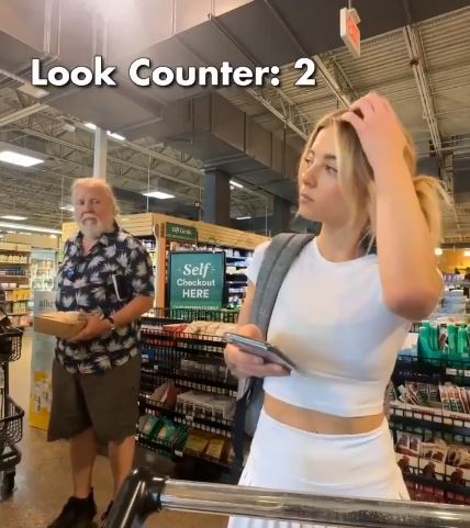 OnlyFans model faces backlash online after filming herself in grocery store checkout line 5