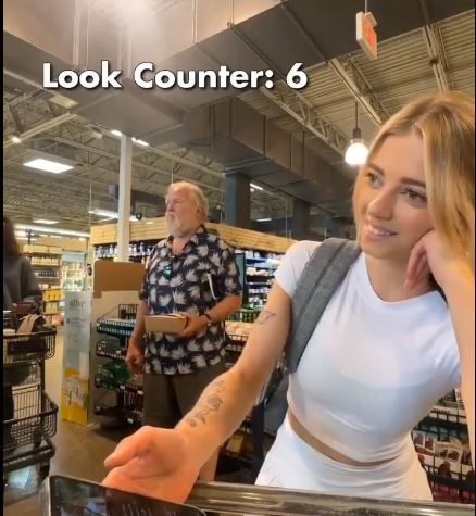 OnlyFans model faces backlash online after filming herself in grocery store checkout line 3
