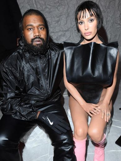 Kanye West and Bianca Censori spots flying economy after billionaire status loss 6