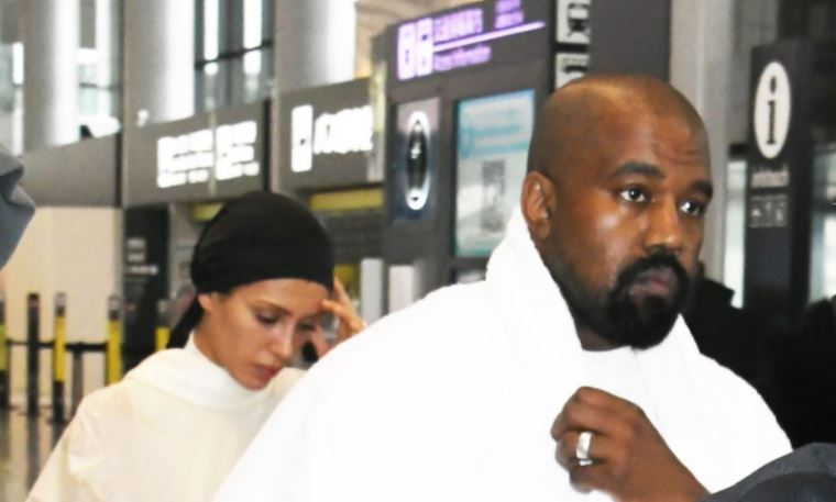 Kanye West and Bianca Censori spots flying economy after billionaire status loss 3