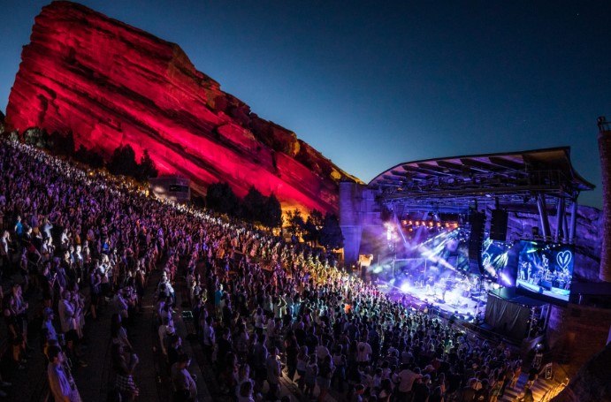 Workers left stunned after spotting UFO at Red Rocks Amphitheater 3
