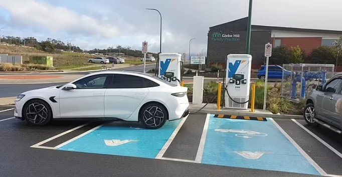 An EV driver faced criticism for 'self-entitled' behavior at a charging station. Image Credits: Facebook