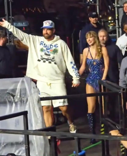 Taylor Swift left the stage with player Travis Kelce. Image Credits: X