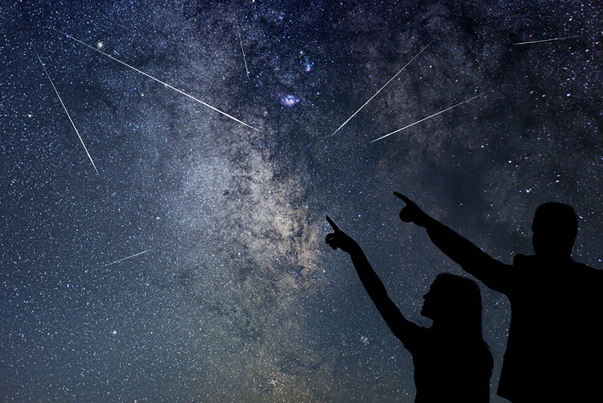 Where and how to observe Earth's most magnificent meteor shower this weekend 3